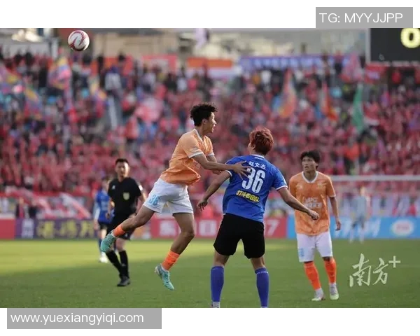 足协杯激战上海上港迎战天津队争夺晋级名额精彩对决引发球迷热议