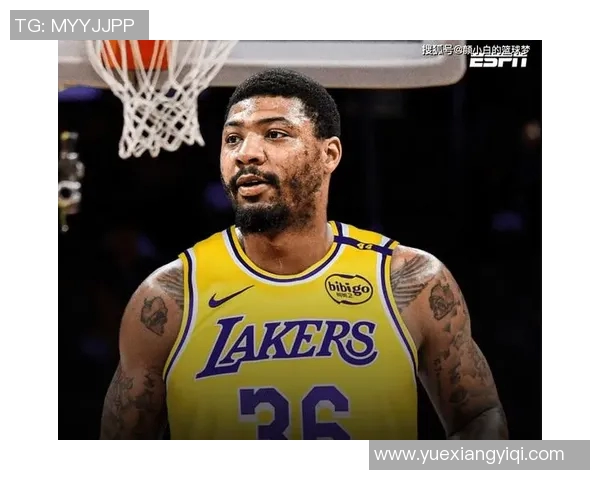 马库斯斯马特在NBA赛场上的拼搏精神与领导力分析 马库斯斯马特在NBA赛场上的拼搏精神与领导力分析