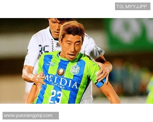 湘南海洋与鸟栖的激烈对决展现足球魅力与团队精神的精彩碰撞 湘南海洋与鸟栖的激烈对决展现足球魅力与团队精神的精彩碰撞