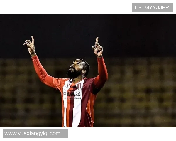 成都飞盘队边路渗透战术解析与实战应用探讨MBA