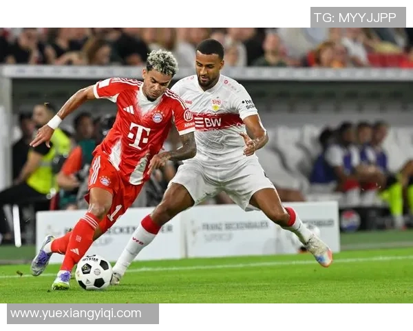 阿贾与多德勒的激烈对决揭示了足球战术的深层次博弈与球队实力的较量 阿贾与多德勒的激烈对决揭示了足球战术的深层次博弈与球队实力的较量