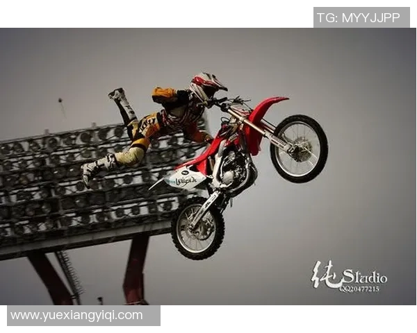 成都与上海极限运动队赛后技术分析与战术复盘探讨 成都与上海极限运动队赛后技术分析与战术复盘探讨