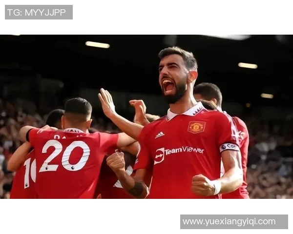 曼联迎战青年人期待精彩对决球迷热情高涨助威球队奋勇争胜