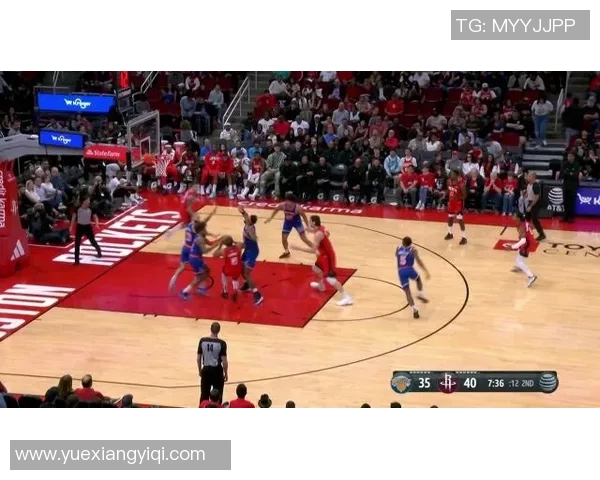 火箭队与尼克斯2016赛季对决回顾及精彩瞬间分析