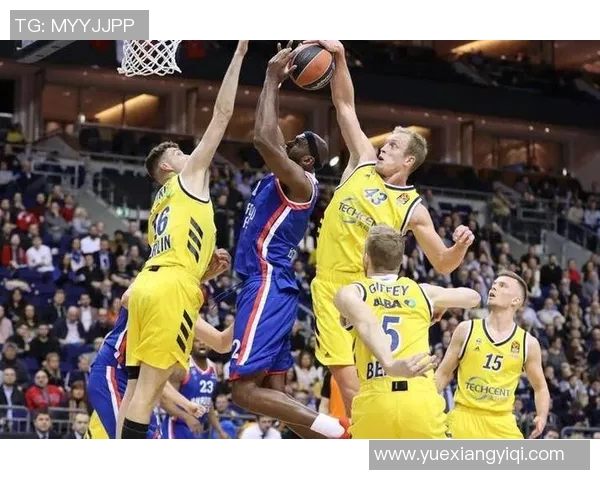 芝加哥天空与明尼苏达的激烈对决揭示篮球魅力与团队精神