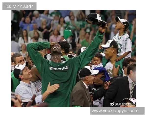 雄鹿与费城76人激战正酣谁能在季后赛中笑到最后